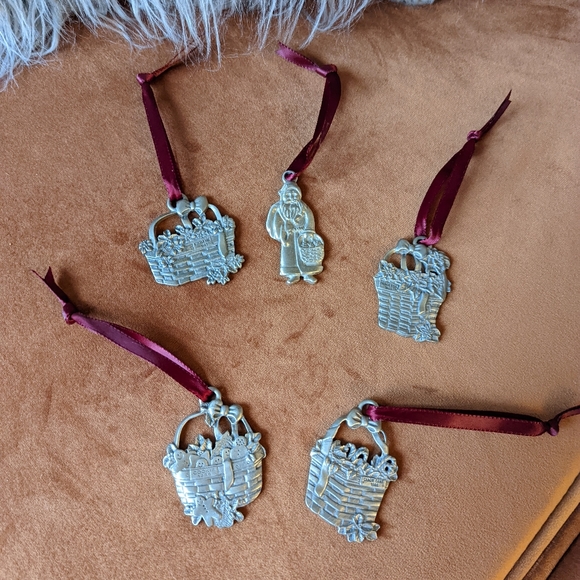 Longaberger Other - Longaberger metal ornaments
